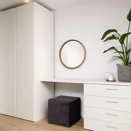 Luxury Waterfront 3 Bedroom/3 Bathroom Townhouse 빌라 *